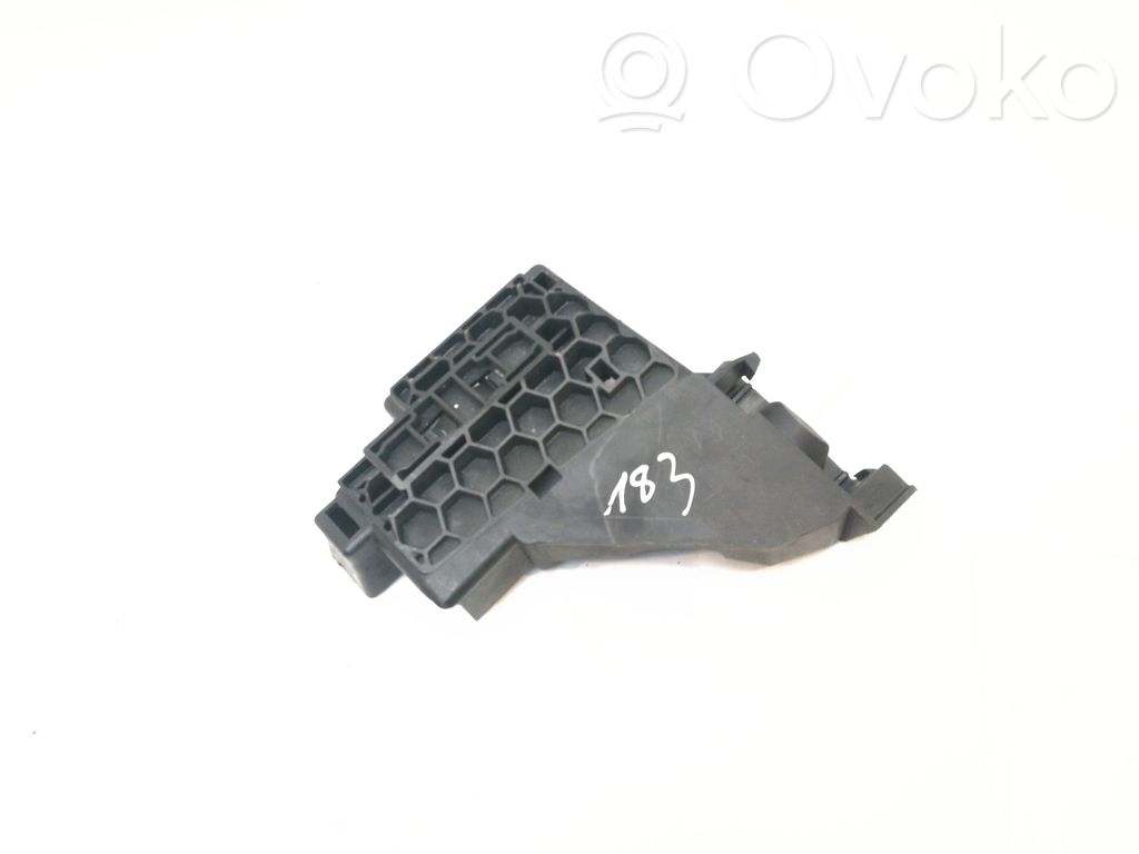 Battery bracket   K948459F