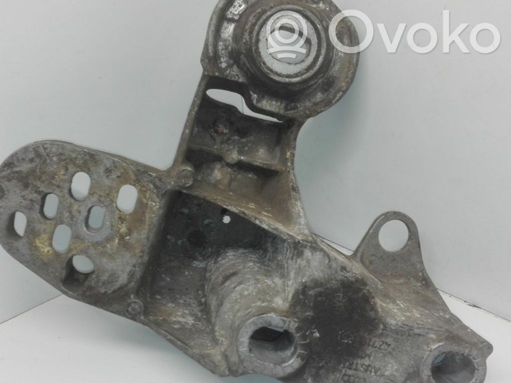 Audi A6 Allroad C5 Engine mounting bracket 