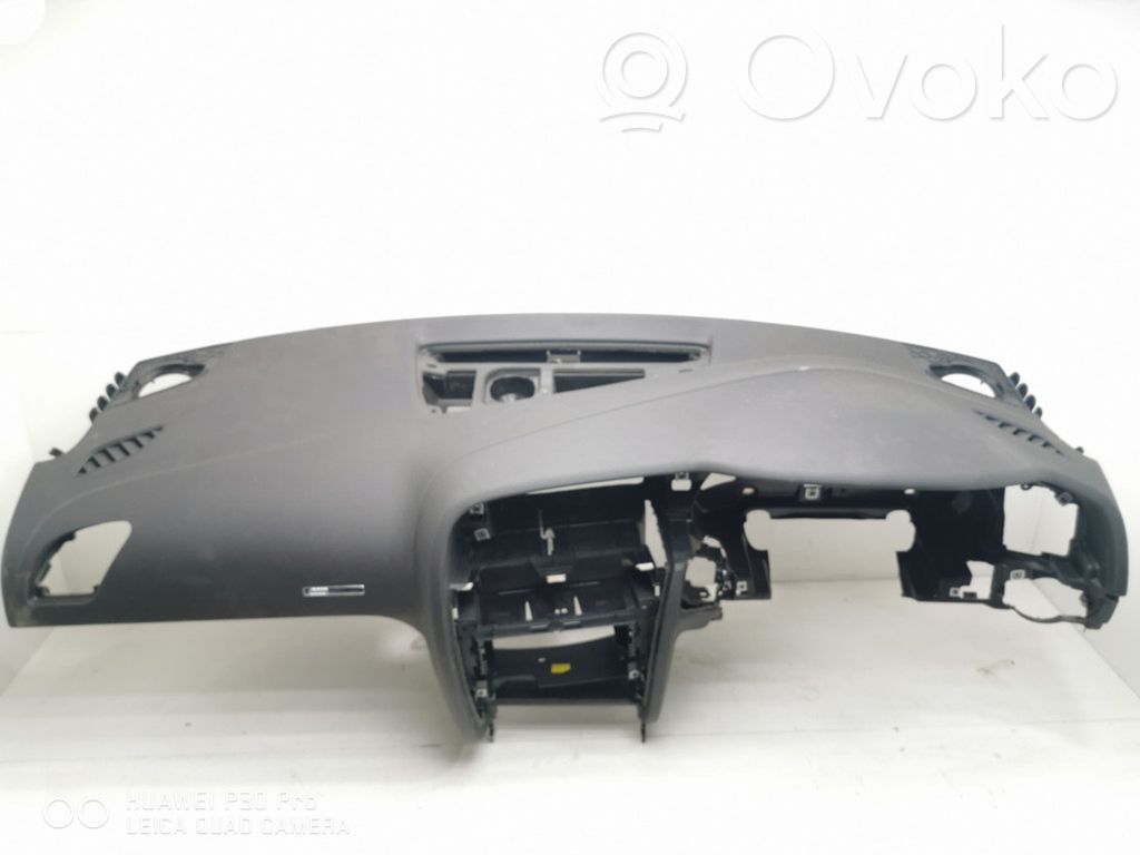 Audi A5 8T 8F Panelė 
