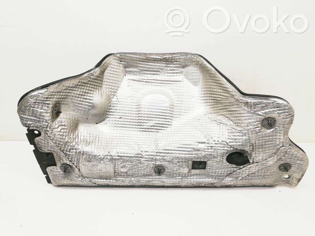 Audi Q5 SQ5 8R Heat shield in engine bay 