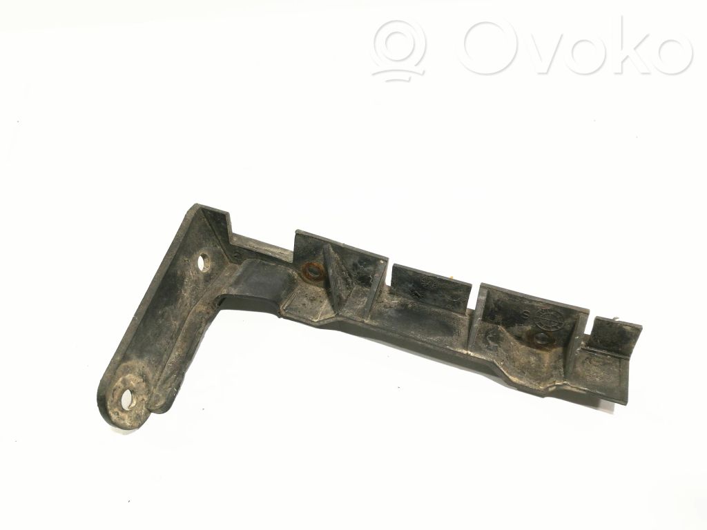 Front bumper mounting bracket   4E0807284A
