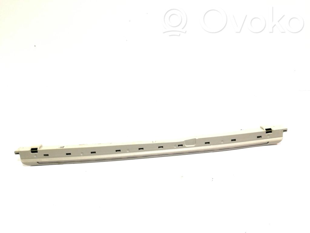 Audi A8 S8 D4 4H Lampka podsufitki tylna 