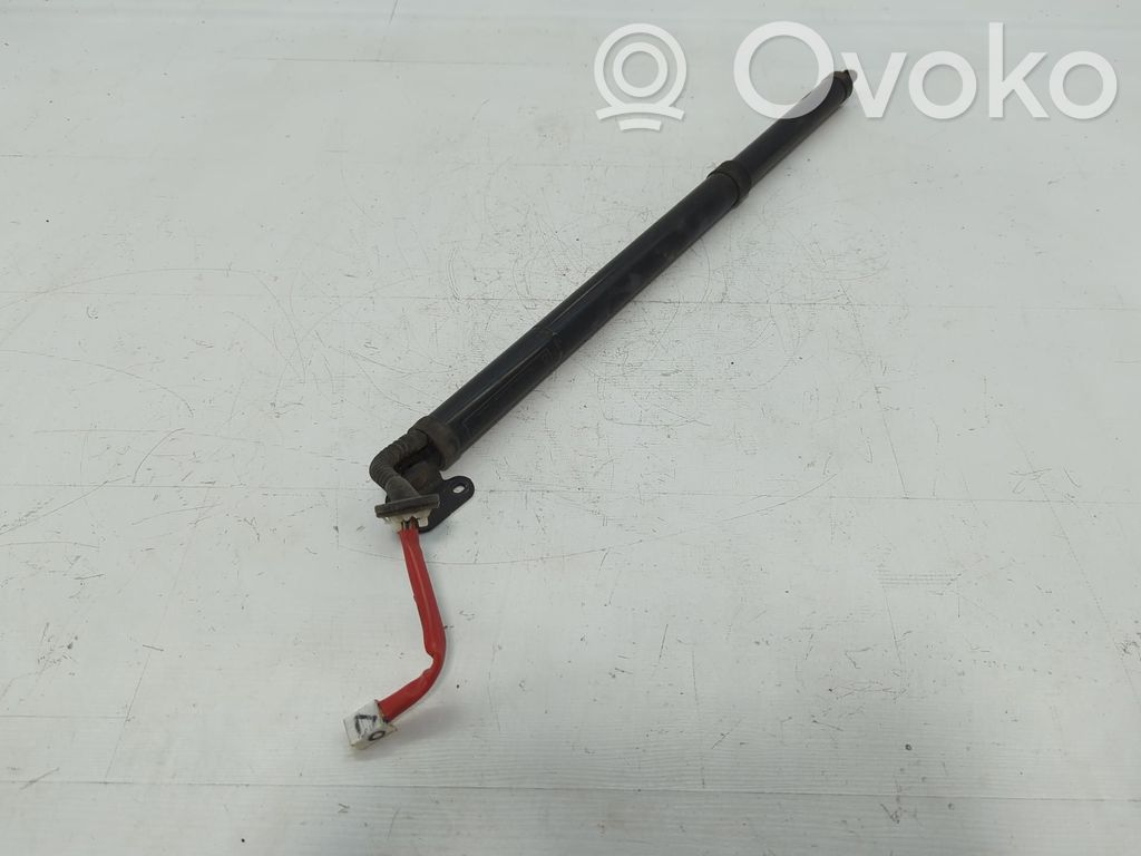 Tailgate/trunk strut/damper   KB8C626EX