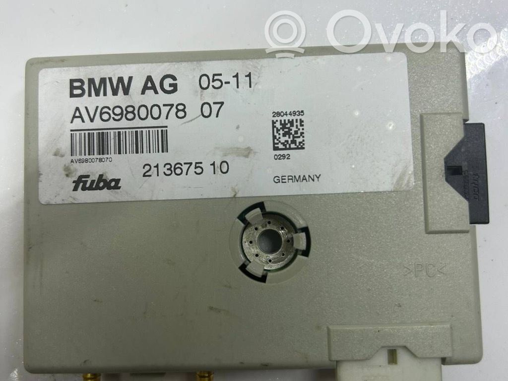 BMW 1 E82 E88 Antenos stiprintuvas 