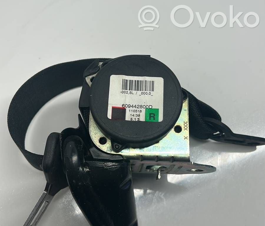 BMW 1 E82 E88 Rear seatbelt 