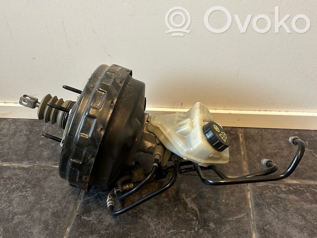 Volvo V70 Jarrutehostin 