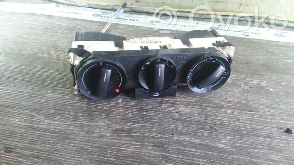 Climate control unit   6Q0819045