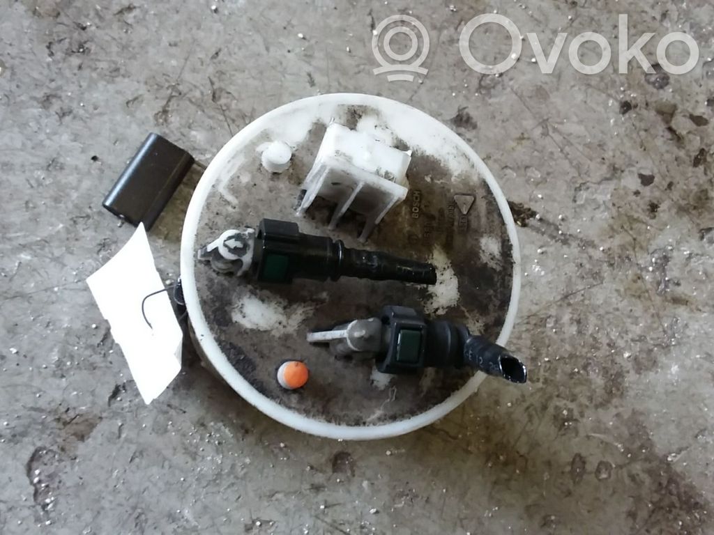 Bomba interna de combustible