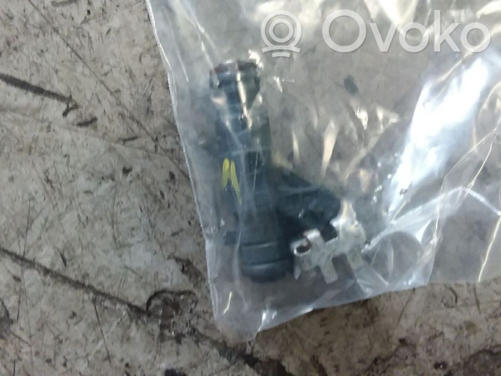 Inyector de combustible