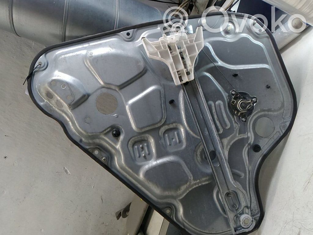 Hyundai i30 Macara ușă față cu motor 