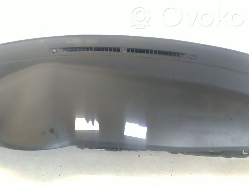 Toyota Auris E180 Panelė 