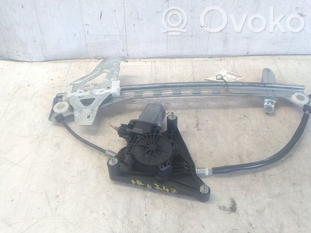 Peugeot 108 Alzacristalli della portiera anteriore con motorino 