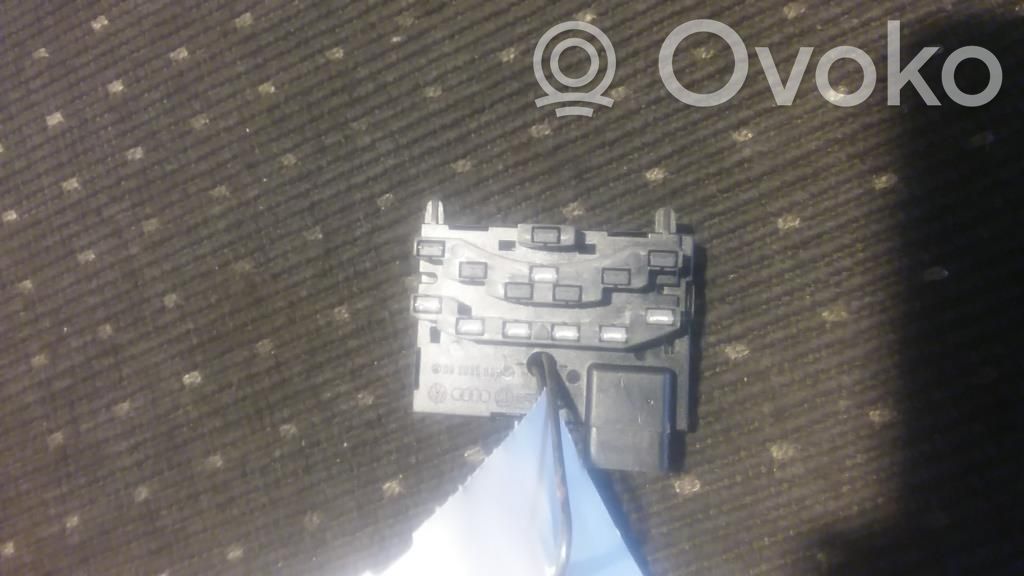 Steering angle sensor   1KO959654