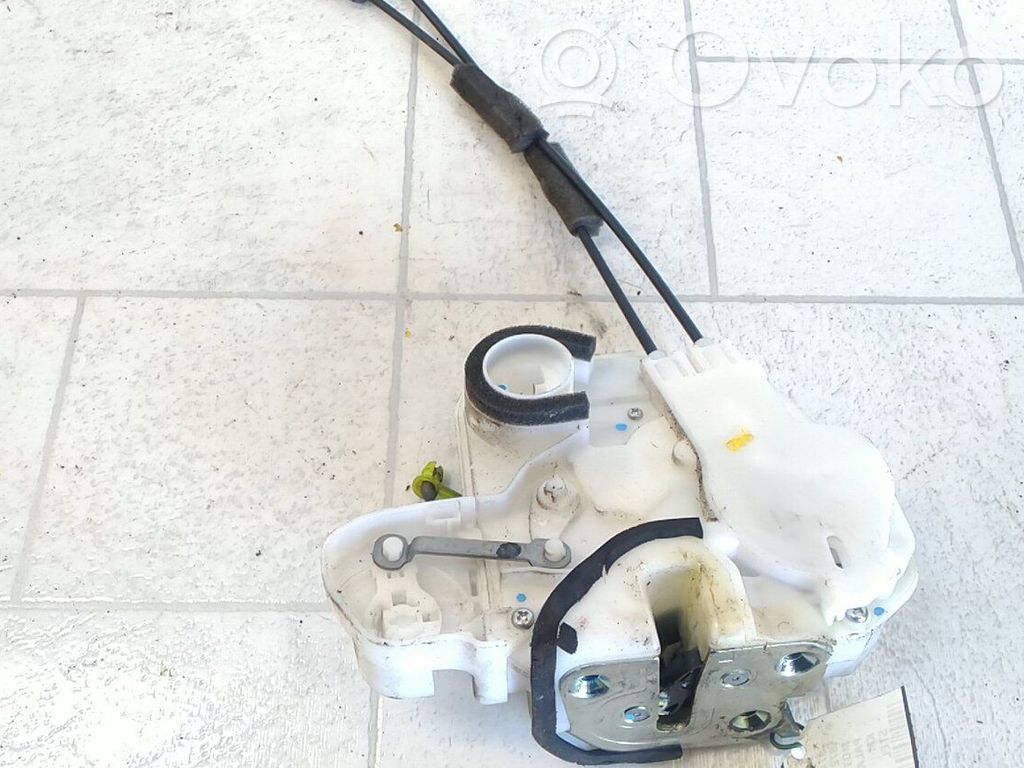 Mitsubishi Space Star Motor de bloqueo de puertas 
