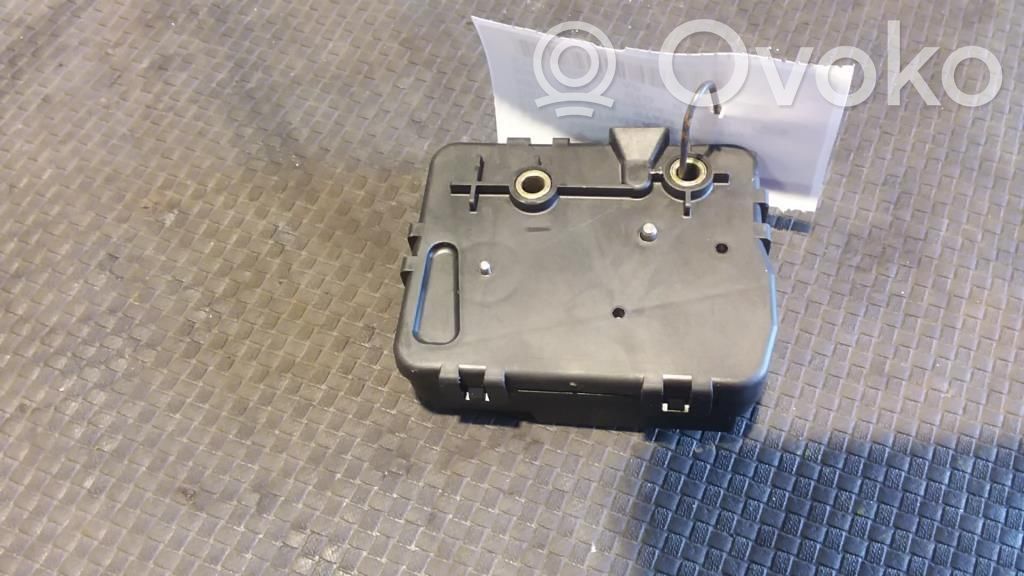BMW 3 E90 E91 Moteur verrouillage centralisé 