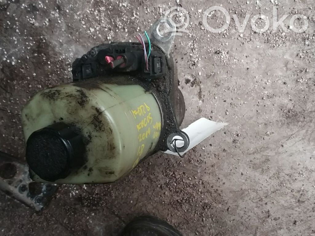 Ohjaustehostimen pumppu