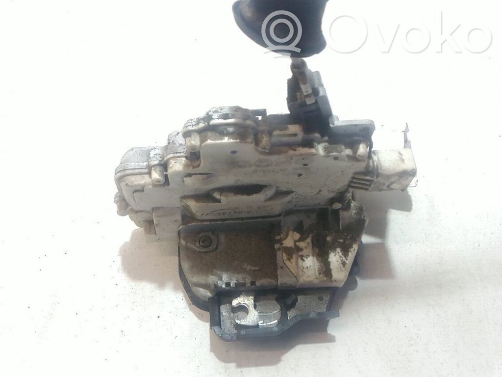 Audi A4 S4 B7 8E 8H Motor de bloqueo de puertas 