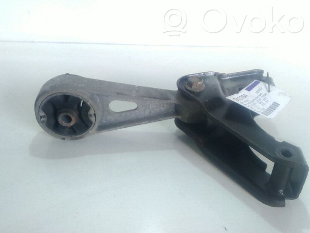Chevrolet Spark Engine mount bracket 