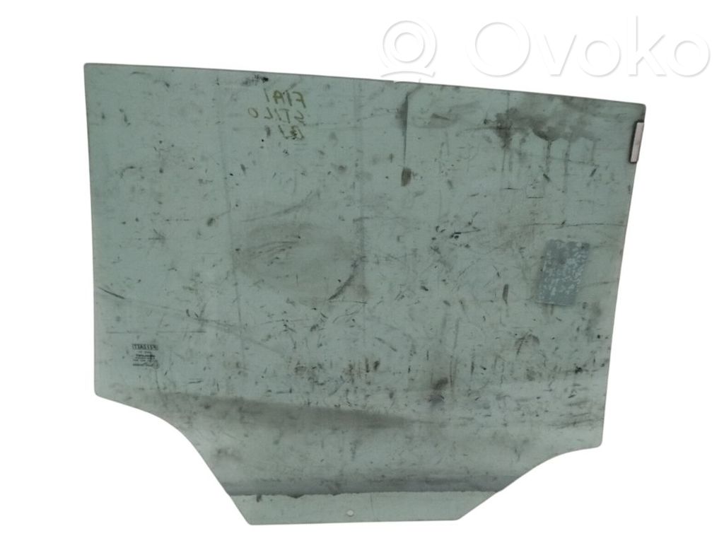 Fiat Stilo Vitre de fenêtre porte avant (4 portes) 