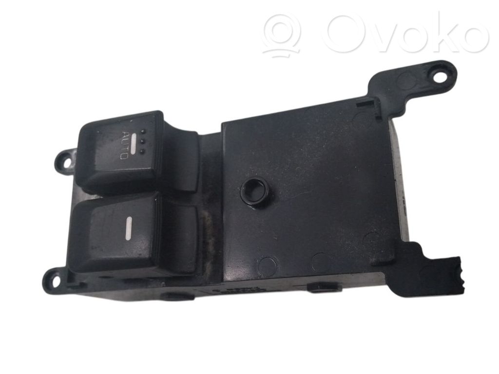 Interruptor del elevalunas eléctrico   935701W001