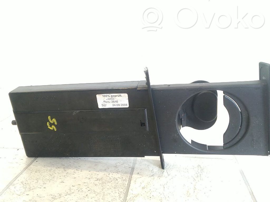 BMW 5 E60 E61 Box/scomparti cruscotto 