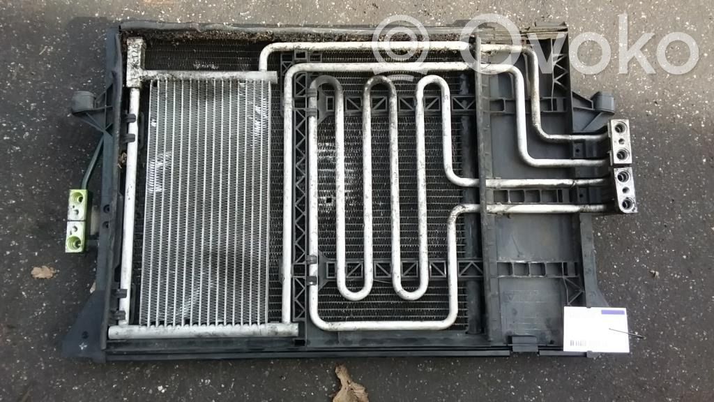 Radiateur condenseur de climatisation
