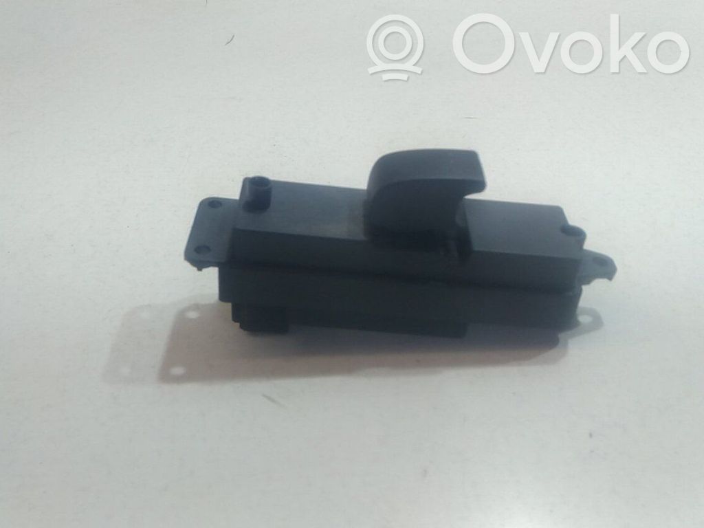 Mazda 3 I Electric window control switch 