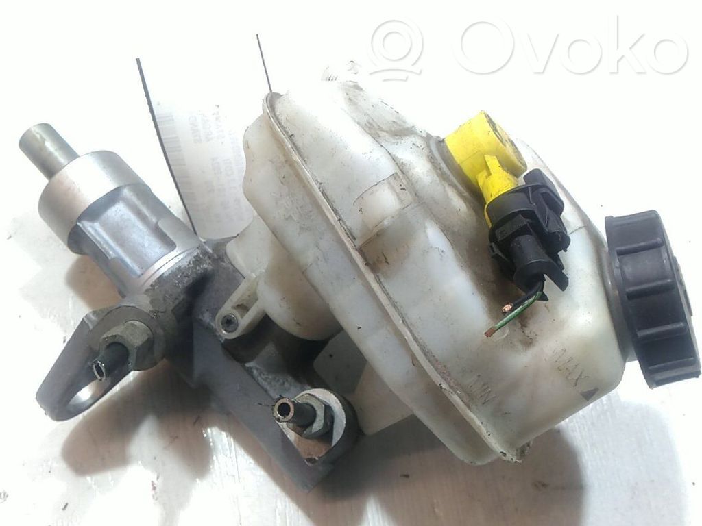 Cilindro de freno maestro   13286445