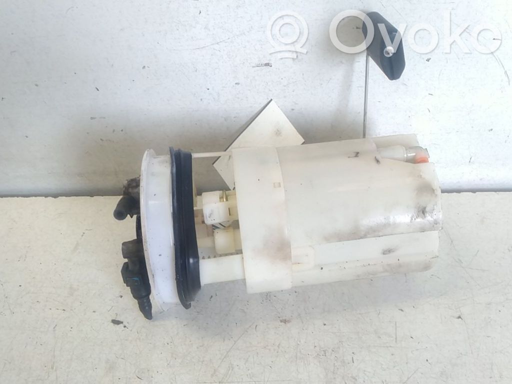 Pompă combustibil în rezervor   3111007150