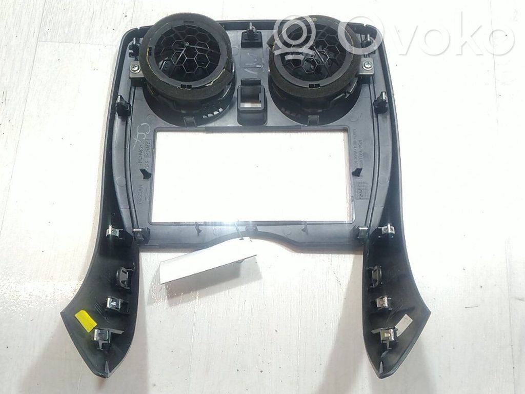 Nissan Note (E12) Grille d'aération centrale 