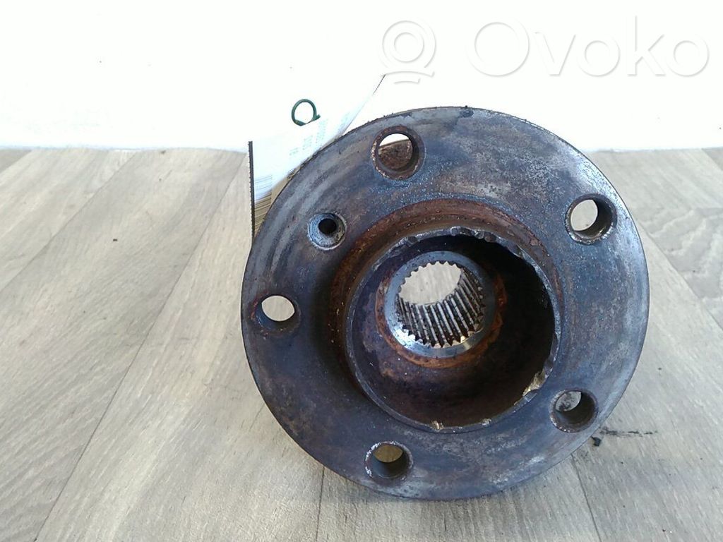 Achsschenkel hinten   33412413625