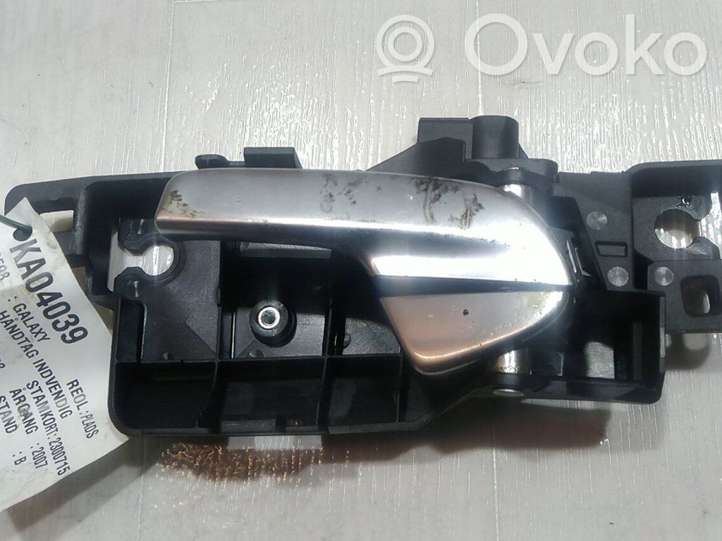 Front door interior handle   1778523