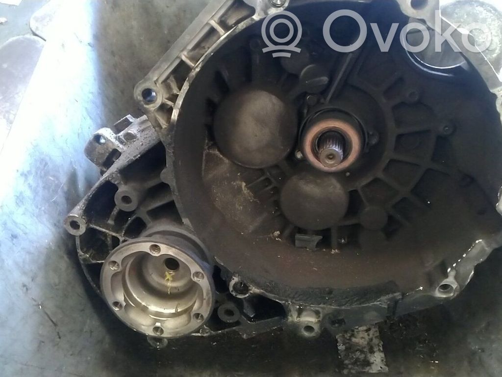 Volkswagen Golf V Scatola del cambio manuale a 6 velocità 