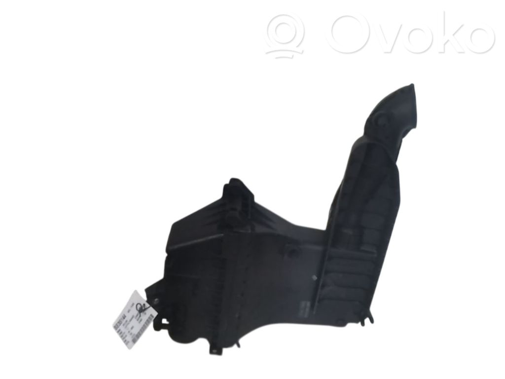 Suzuki Splash Air filter box 