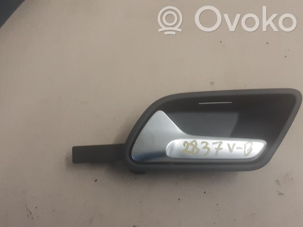 Mercedes-Benz A W177 Klamka zewnętrzna drzwi przednich 