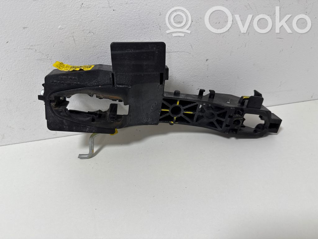 KIA Ceed Manecilla externa puerta delantera 