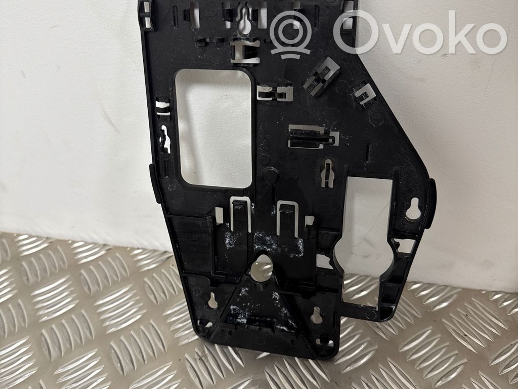 Opel Astra K Windshield trim 