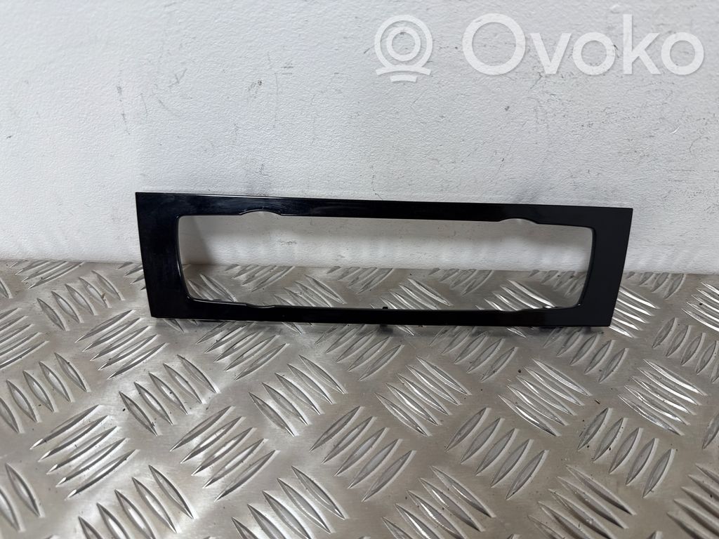 BMW X1 E84 Climate control/heater control trim 
