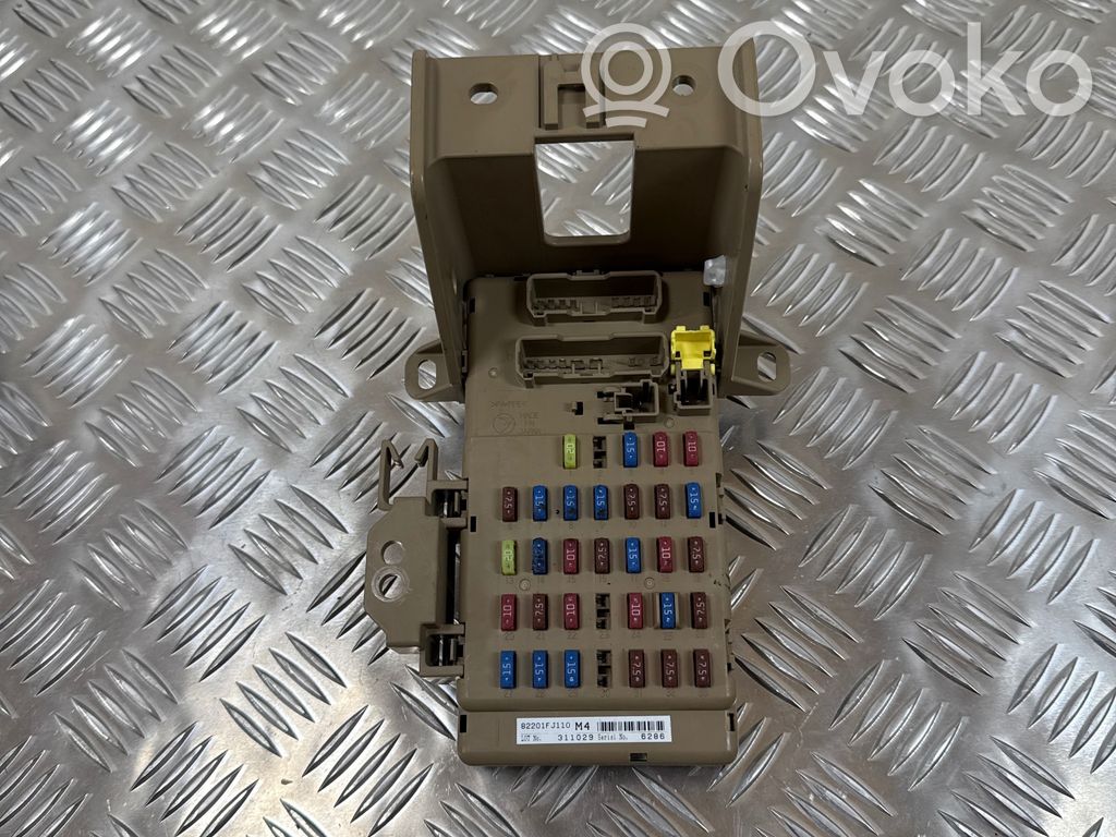 Subaru Forester SJ Fuse module 