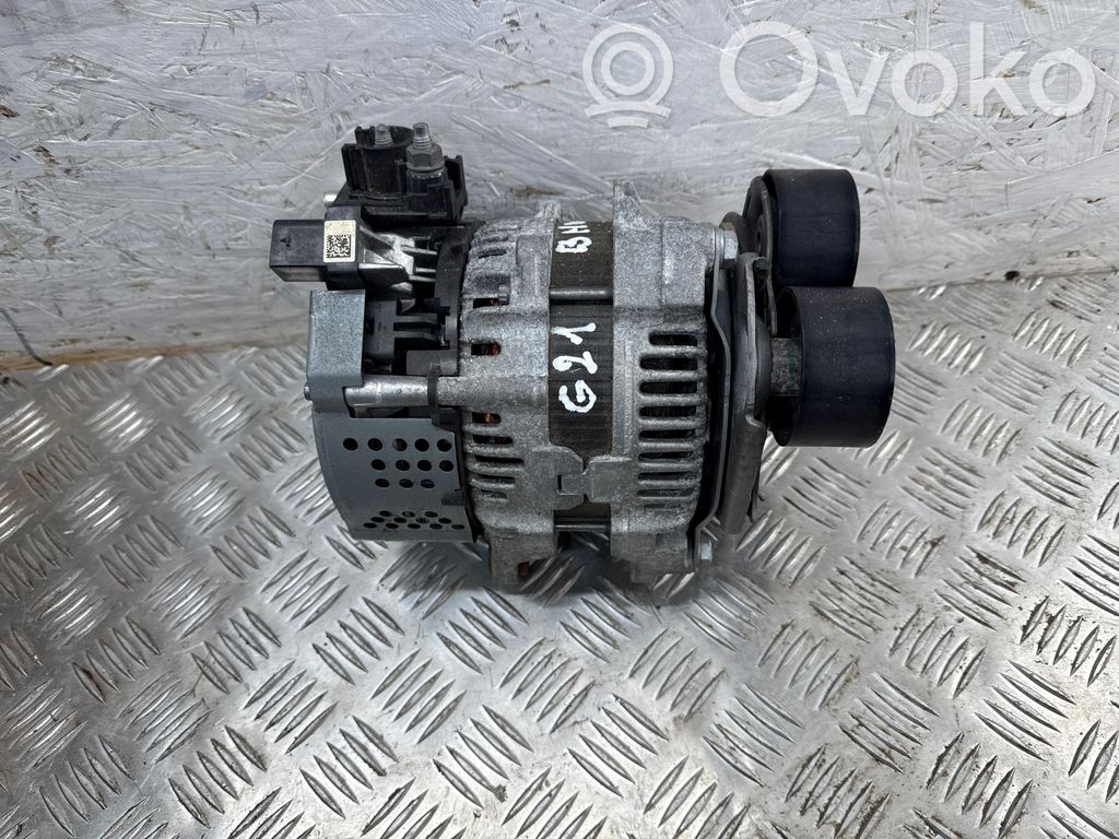 BMW 3 G20 G21 Generatorius 