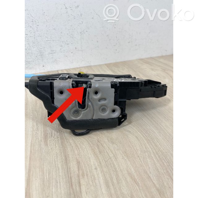 BMW 3 G20 G21 Serrure de porte avant 