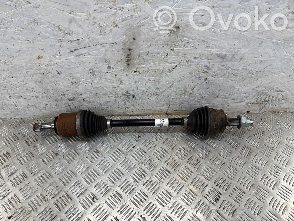 Opel Corsa E Priekinis pusašis 