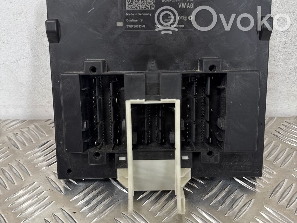 Volkswagen Golf VII Module confort 