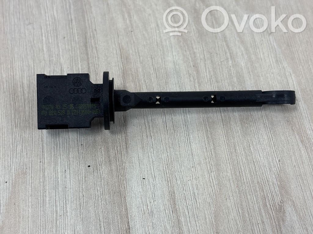 Interior temperature sensor   4F0820539A