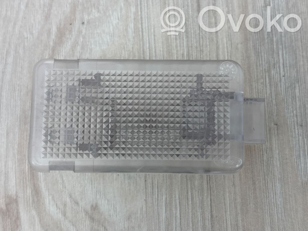 Volvo S80 Другой фонарь салона 