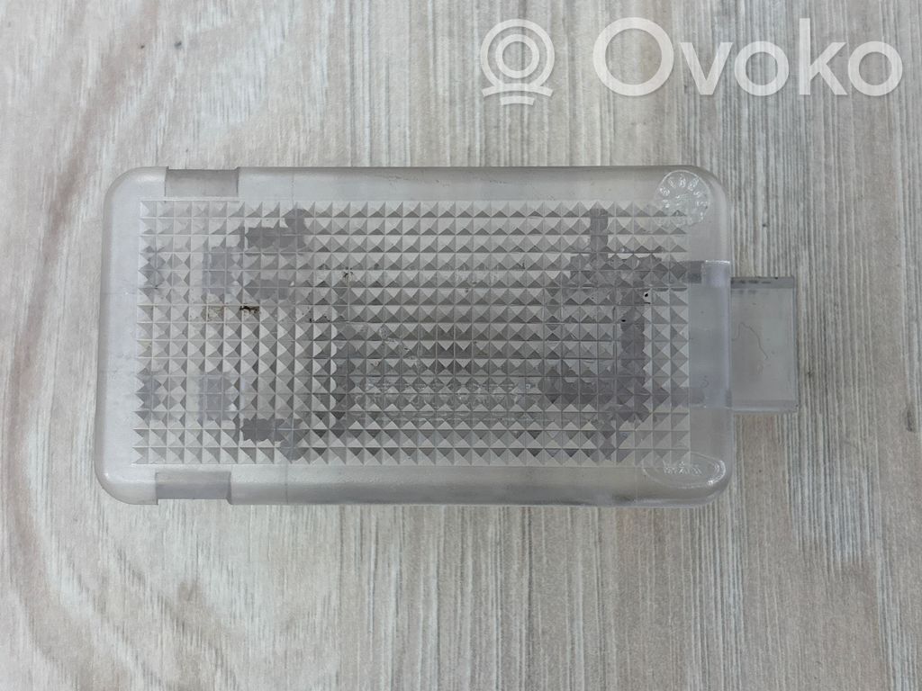 Volvo S80 Другой фонарь салона 