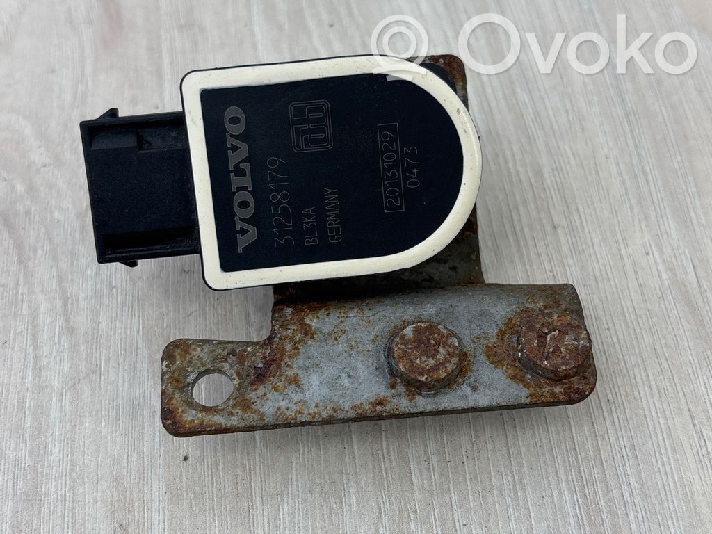 Volvo S80 Headlight level adjustment motor 