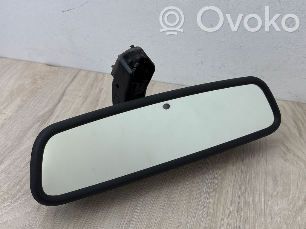 Rear view mirror (interior)   8238066,9050942