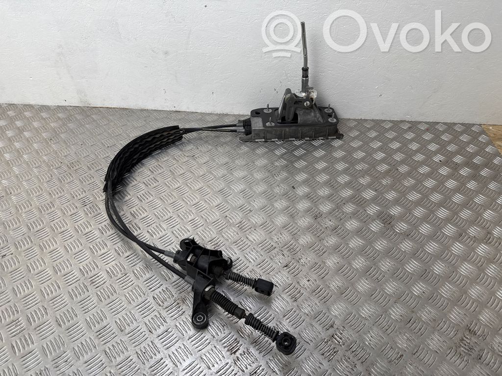 Volkswagen Tiguan Lewarek zmiany biegów / górny 