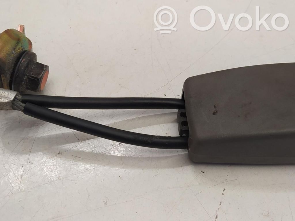 Cinturón trasero   33010408
